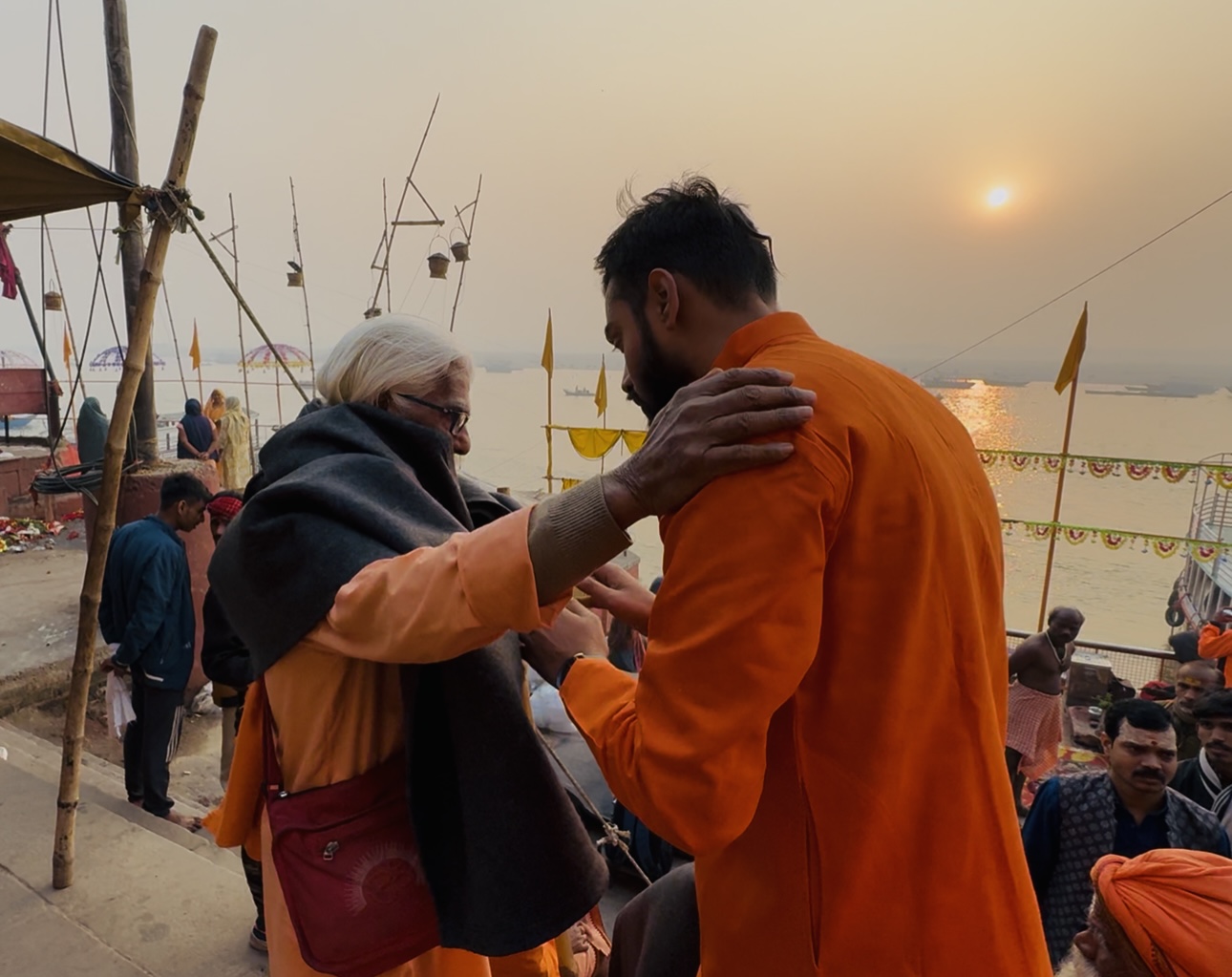 21 Sanyasis, Sadhus & Needy People